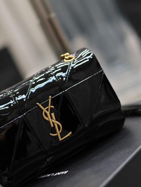 EH - Yves Saint Laurent Bags - 2831 on Sale