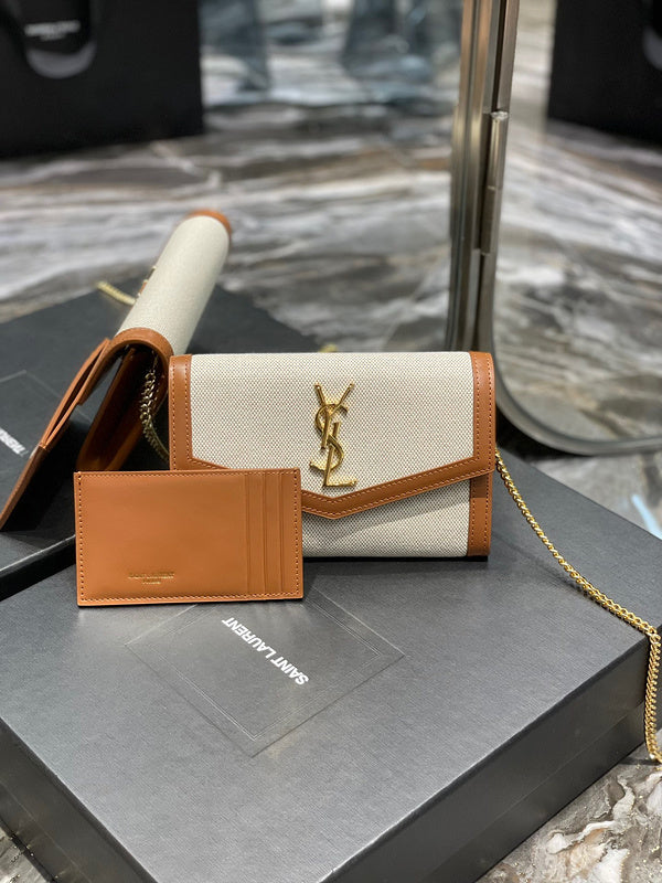 EH - Yves Saint Laurent Bags - 2835 For Sale